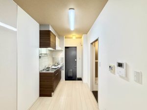 コアロード佐藤 A105号-8