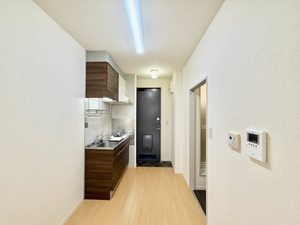 コアロード佐藤 B202号-8