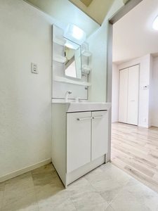 フォーデイズ B105号-7