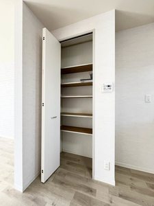 フォーデイズ B105号-13