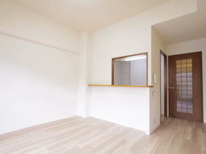 ＣＲＥＳＴ１ 0102号-3