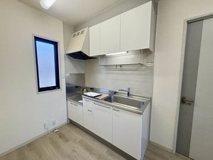 フローラルヒルズ A202号-5