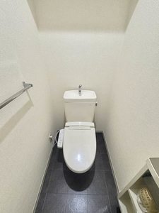 フローラルヒルズ A202号-15