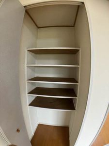 サンフルール岸岡 C201号-3