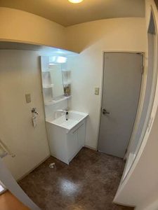 サンフルール岸岡 C201号-9