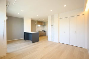 ヴィラグランデ繁松 C202号-3