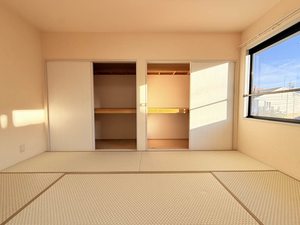 コート岡田屋 E202号-5