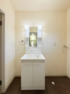 コート岡田屋 E202号-12