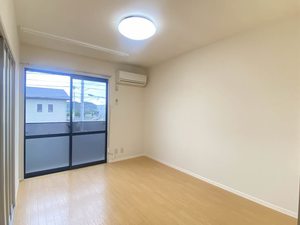 ルネエマール B201号-3