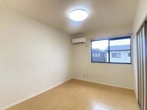 ルネエマール B201号-4