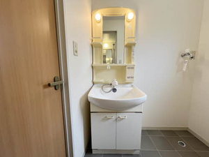 セフィーラ小島Ⅱ B101号-9