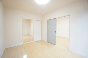 フォーレスこみど B102号-8