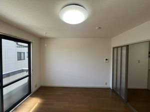 ラフォーレ B208号-3