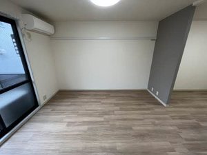 コウジィーコート A102号-3