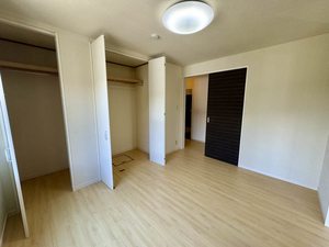 メゾンドラフィーネI 0102号-5