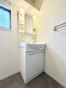 シャトル東町 0201号-13