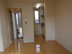 フローラ新田塚 A102号-9