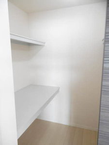 プレジデント川合 D102号-5