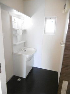 プレジデント川合 E202号-8