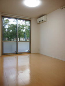 ラフィギェ B103号-2