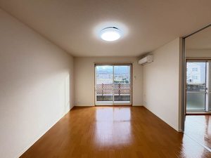 ガーデンシティ長倉 I101号-2