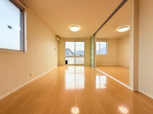 レイクヒルズこじま B202号-5