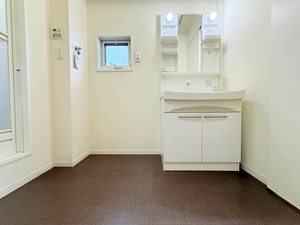 レイクヒルズこじま B202号-11