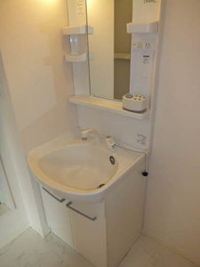 ウィスタリア 0203号-9