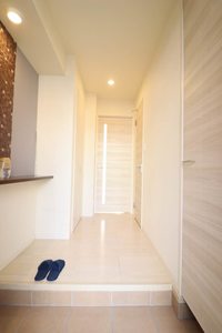 メゾン　ド　モンクール 0101号-4