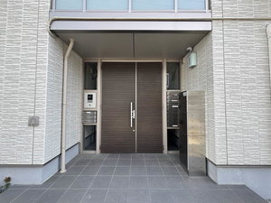 ＴｒｕｓＴ　ＴＡＫＡＩＤＥ 0203号-8