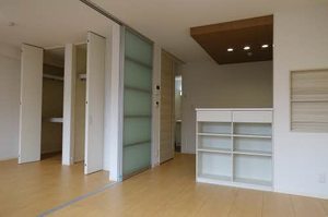 Ｓａｉｓｏｎ　Ｓｏｌｅａｄｏ 0102号-7