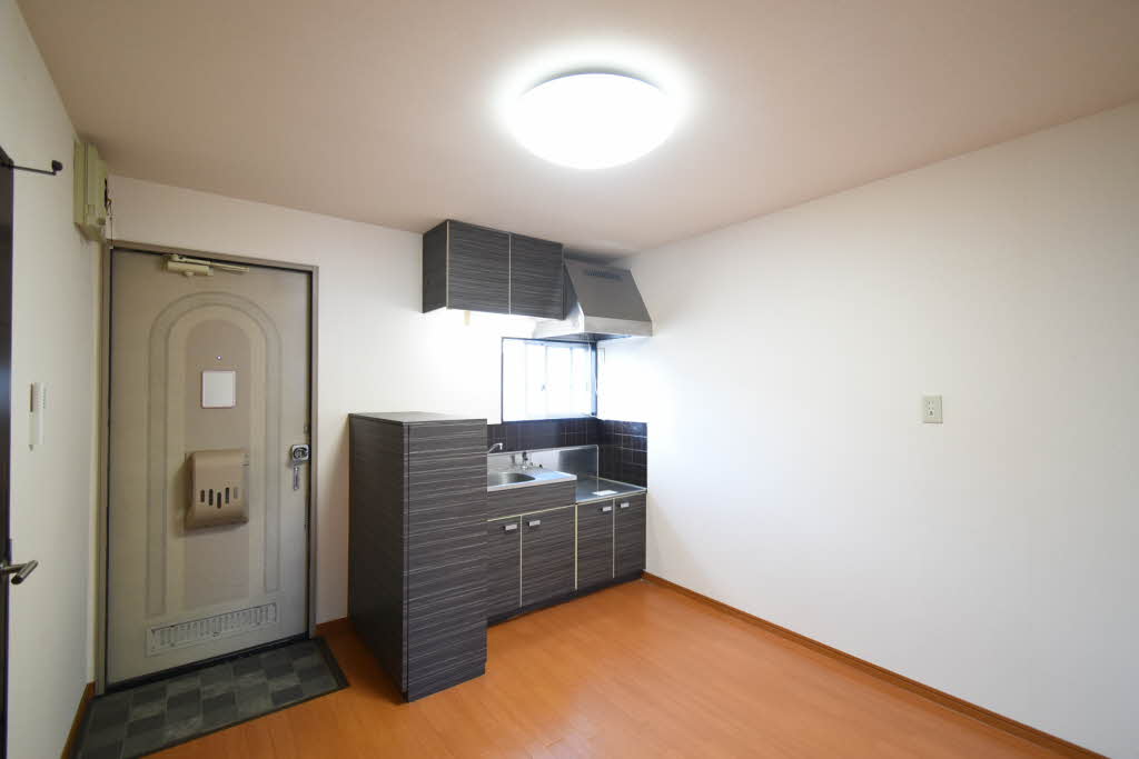 タウニー江南 A203号-8