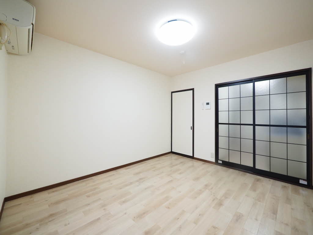 フォーブル妙音通 0102号-2