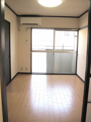 ホワイトハイム 0202号-2