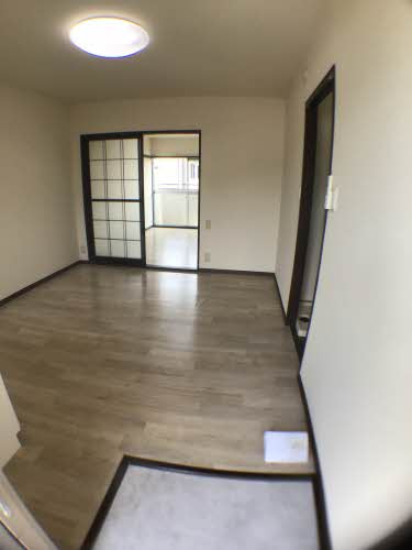 ファミ－ユＥ 0202号-2