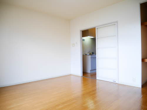 リヴェール鈴鹿 C102号-6