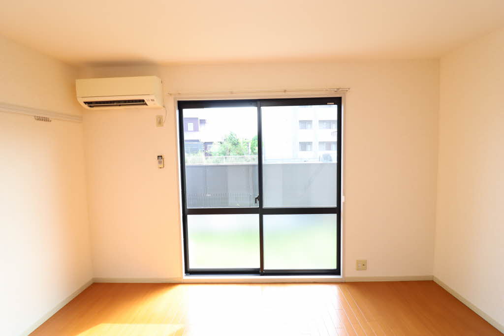 リヴェール鈴鹿 C107号-4