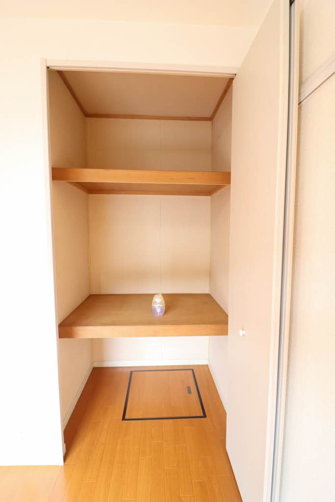 リヴェール鈴鹿 C107号-8