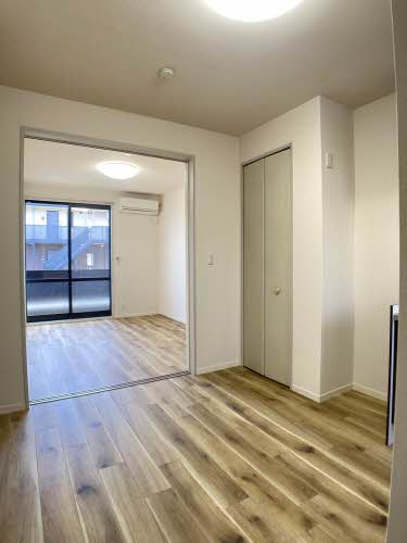 シャトレー南山 D102号-15