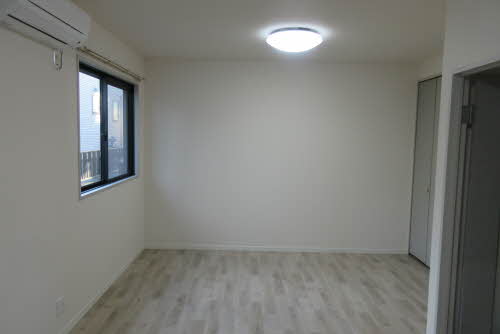 プラムフィールド A101号-2