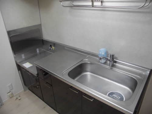 プラムフィールド A102号-10