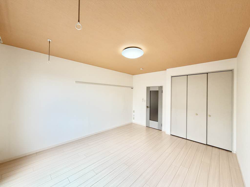 コアロード佐藤 A105号-2