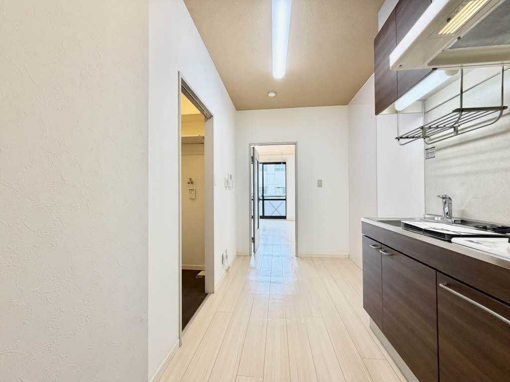 コアロード佐藤 A105号-14