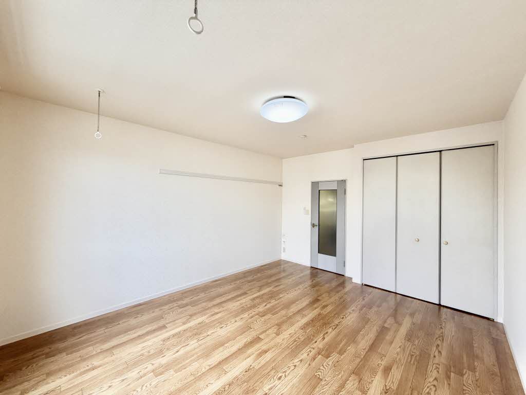 コアロード佐藤 A202号-2