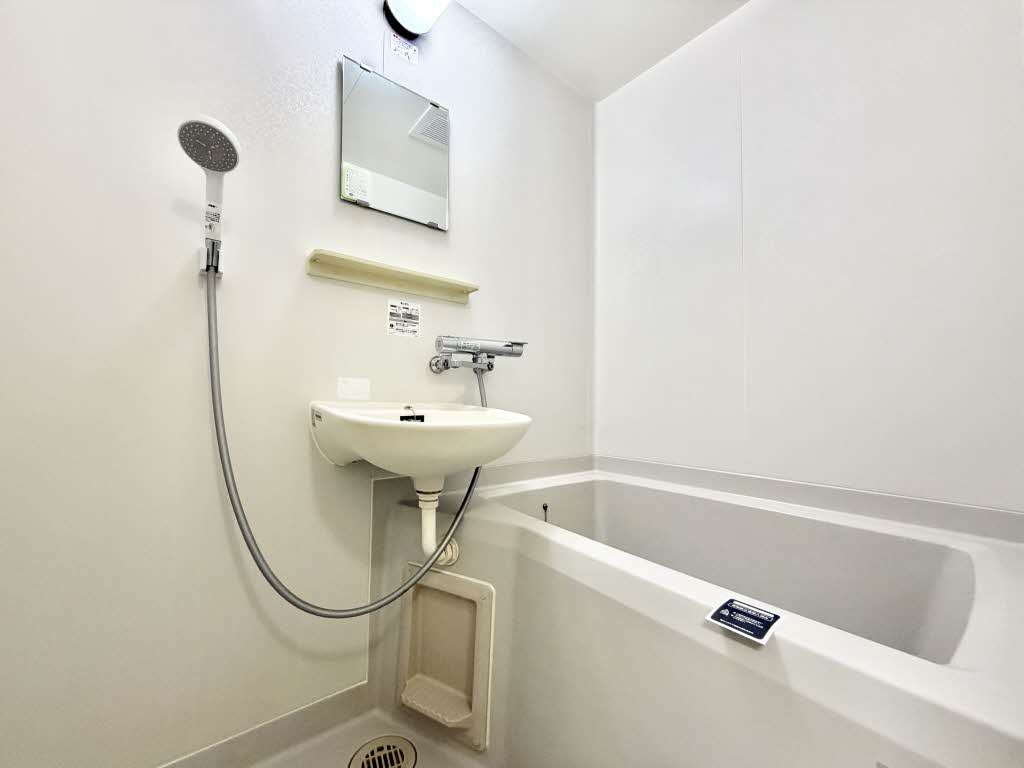 コアロード佐藤 A202号-9