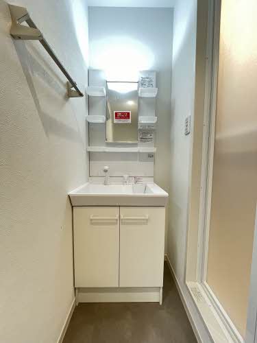 コアロード佐藤 B103号-9