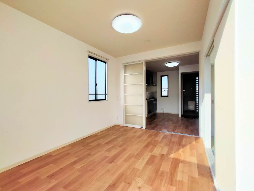 クレール八穂 A202号-3