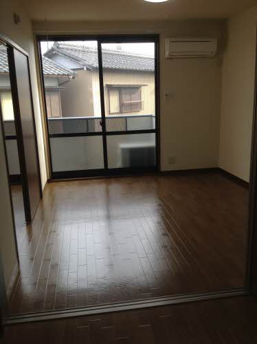 ジュネスドミール B202号-7