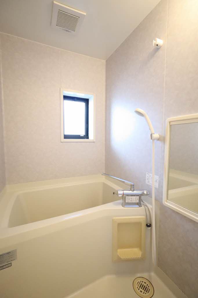 ホワイトスクエアⅡ 0205号-4