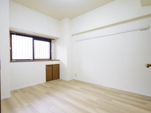 ＣＲＥＳＴ１ 0102号-8